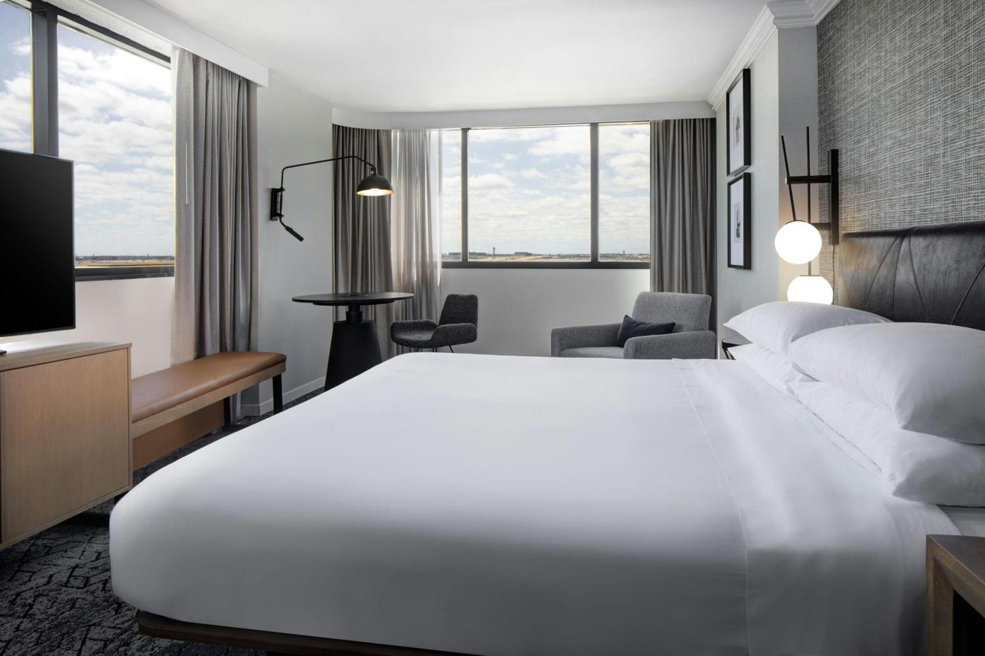 Sheraton Dfw Airport Hotel Irving Exterior foto